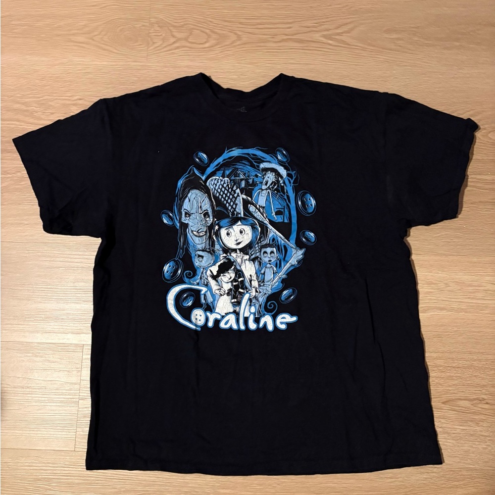 Hot Topic Black and Blue Coraline Tee